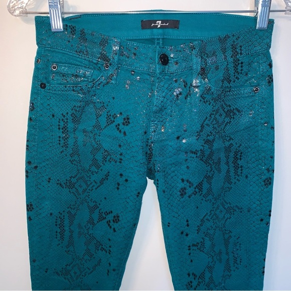 7 For All Mankind Women's Jeggings Green Skinny Pants Snake Skin Glossy 25 - Picture 5 of 7